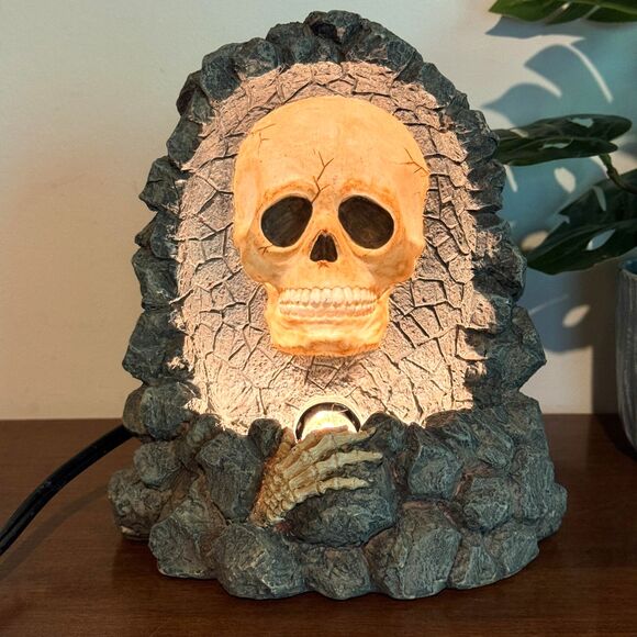 Vintage Skeleton Accent Light Halloween Goth Decor 2001 Adams Apple Dist - Picture 1 of 11